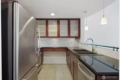 2929 1st Ave #418, Seattle, WA 98121 - Photo 5