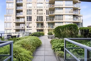2929 1st Ave, Seattle, WA 98121 - Photo 17