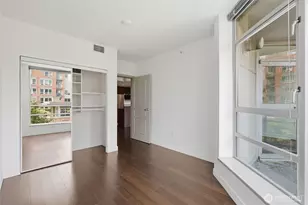 2929 1st Ave, Seattle, WA 98121 - Photo 15