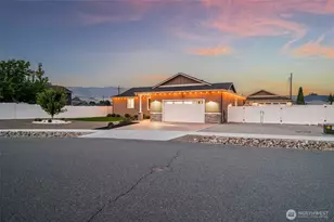 57 Margaux Loop, Malaga, WA 98828 - Photo 3
