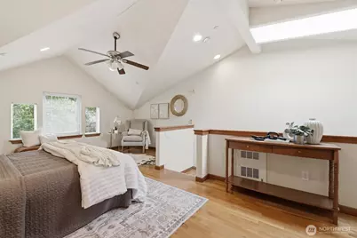 6825 Weedin Place NE #A, Seattle, WA 98115 - Photo 23