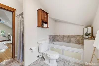 6825 Weedin Place NE #A, Seattle, WA 98115 - Photo 25