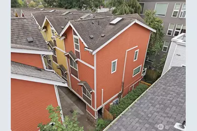 6825 Weedin Place NE #A, Seattle, WA 98115 - Photo 33