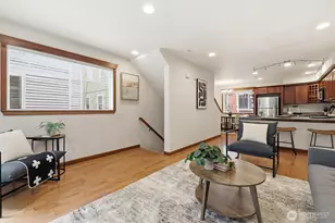 6825 Weedin Pl NE, Seattle, WA 98115 - Photo 5