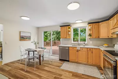10132 NE 144th Place, Kirkland, WA 98034 - Photo 11