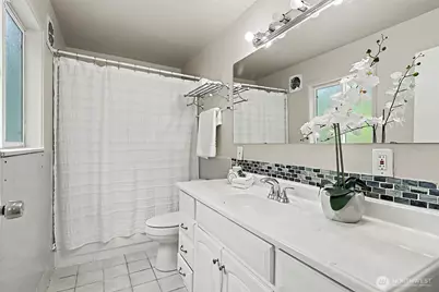 29751 3rd Avenue S, Federal Way, WA 98003 - Photo 25