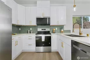 2216 N Proctor St, Tacoma, WA 98406 - Photo 11