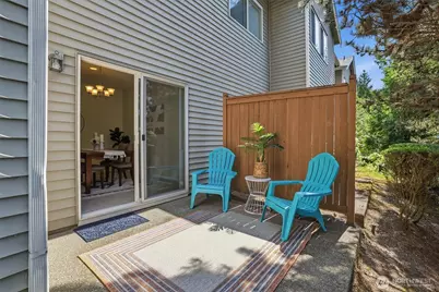 5001 Davis Place S #E, Renton, WA 98055 - Photo 9
