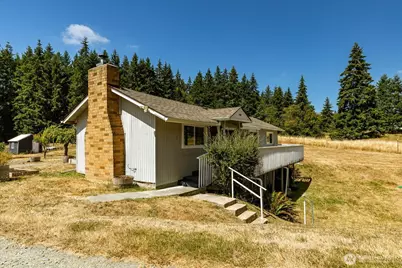 7380 Jewett Road, Clinton, WA 98236 - Photo 3