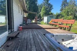 300 Cedar Ct, Winlock, WA 98596 - Photo 5