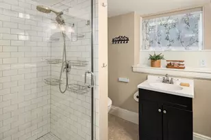 723 12th Ave E, Seattle, WA 98102 - Photo 27