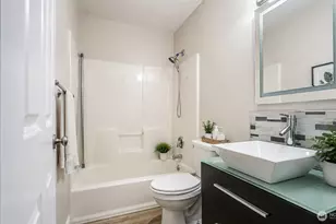 13367 Ambaum Blvd SW, Burien, WA 98146 - Photo 17