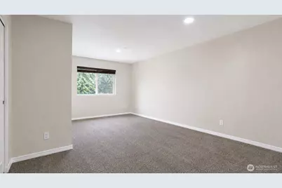 13367 Ambaum Boulevard SW, Burien, WA 98146 - Photo 23