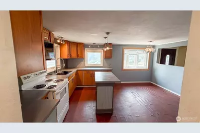 1123 Central Avenue, Oroville, WA 98844 - Photo 5