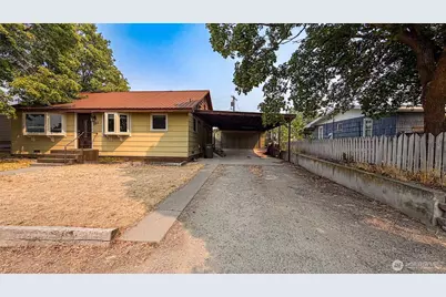 1123 Central Avenue, Oroville, WA 98844 - Photo 3