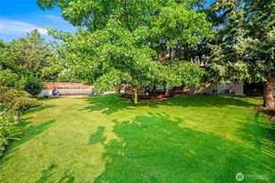 2015 Center Ct Dr, Wenatchee, WA 98801 - Photo 9