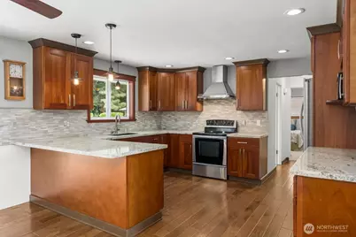 10419 16th Street E, Edgewood, WA 98372 - Photo 11