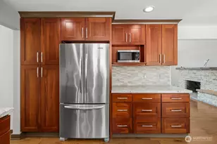 10419 16th St E, Edgewood, WA 98372 - Photo 13