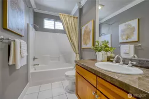 6432 166th Pl SE, Bellevue, WA 98006 - Photo 13