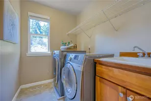 6432 166th Pl SE, Bellevue, WA 98006 - Photo 31