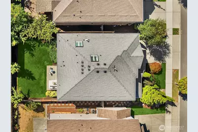 21435 SE 2nd Street, Sammamish, WA 98074 - Photo 37