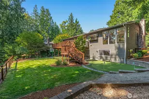 300 Mt Pilchuck Ave SW, Issaquah, WA 98027 - Photo 31