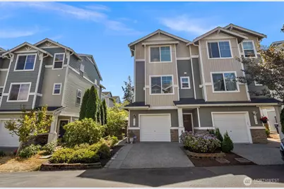 402 126th Place SE #A, Everett, WA 98208 - Photo 1