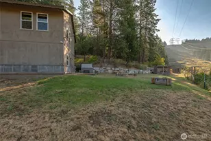24611 Spur St, Leavenworth, WA 98826 - Photo 3