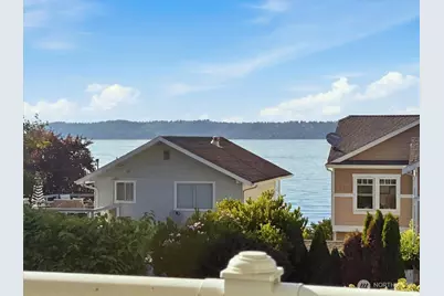 28748 Sound View Drive S, Des Moines, WA 98198 - Photo 9