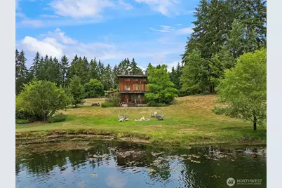 7035 High School Road NE, Bainbridge Island, WA 98110 - Photo 1