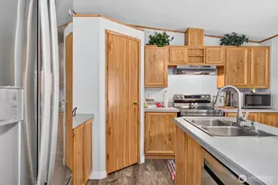 304 Pheasant Ln, Longview, WA 98632 - Photo 13