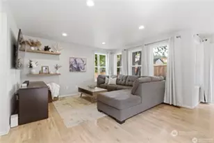 209 Casey Ct, Steilacoom, WA 98388 - Photo 17