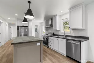 1243 Admirals Dr, Coupeville, WA 98239 - Photo 15