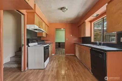 2130 Woodcrest Drive SE, Olympia, WA 98501 - Photo 13