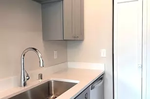 2020 Grant Ave S, Renton, WA 98055 - Photo 9