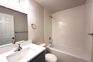 2020 Grant Ave S, Renton, WA 98055 - Photo 13
