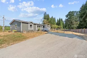 18109 Bald Hill Rd SE, Yelm, WA 98597 - Photo 3