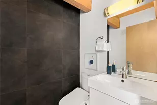 2775 59th Ave SW, Seattle, WA 98116 - Photo 25