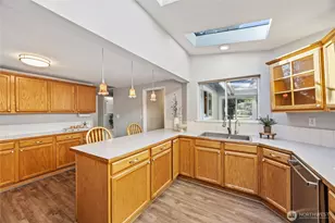 21220 SE 284th St, Kent, WA 98042 - Photo 13