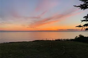 1399 W Beach Rd, Oak Harbor, WA 98277 - Photo 11