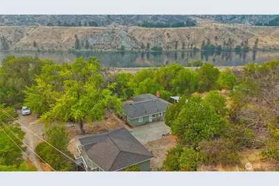 307 Orchard Avenue, Elmer City, WA 99124 - Photo 3
