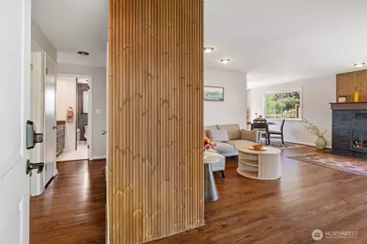4831 S Holly Street, Seattle, WA 98118 - Photo 5