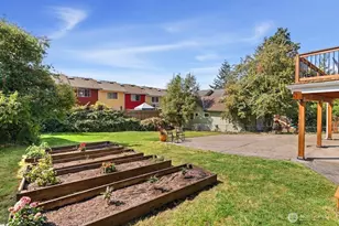 4831 S Holly St, Seattle, WA 98118 - Photo 25