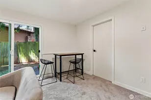 11707 SE 65th St, Bellevue, WA 98006 - Photo 19