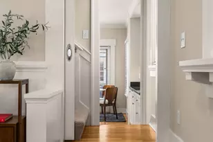 4549 Thackeray Pl NE, Seattle, WA 98105 - Photo 11