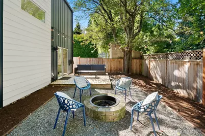 1036 NE 102nd Street #B, Seattle, WA 98125 - Photo 21