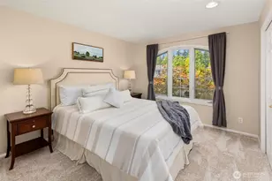 27183 SE 26th Pl, Sammamish, WA 98075 - Photo 33