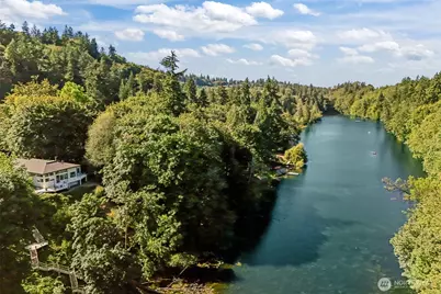 26530 Lake Fenwick Road S, Kent, WA 98032 - Photo 1
