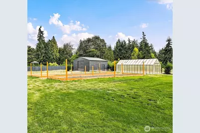 5511 Waller Road E, Tacoma, WA 98443 - Photo 27