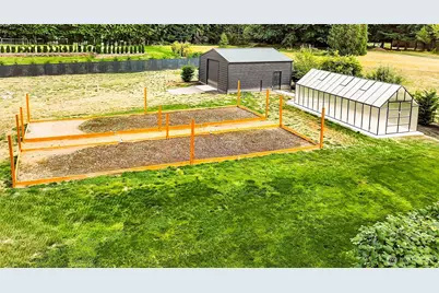 5511 Waller Road E, Tacoma, WA 98443 - Photo 29